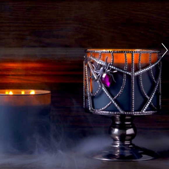 Bath & Body Works Gem Crystal Spider Pedestal Candle Holder 3 Wick NEW Retired - Picture 1 of 2